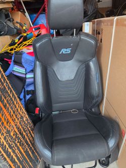 2 Recaro seats