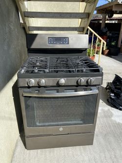 LG Stove