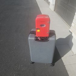 Mini Refrigerator 