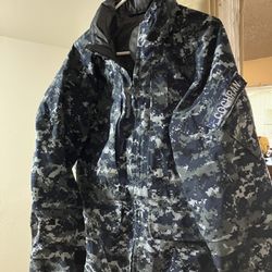 Navy Parka - Size M 