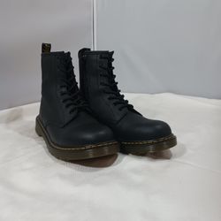 Dr. Martens Combat Boots Size 7W