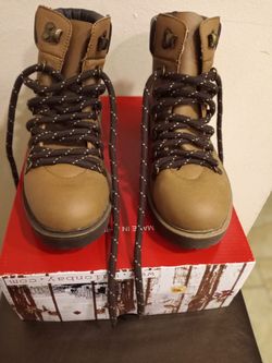 BOOTS UNIONBAY