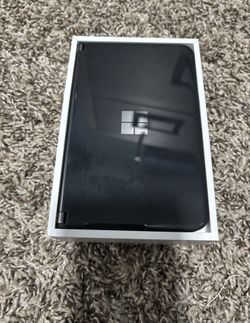 Microsoft Surface duo 2