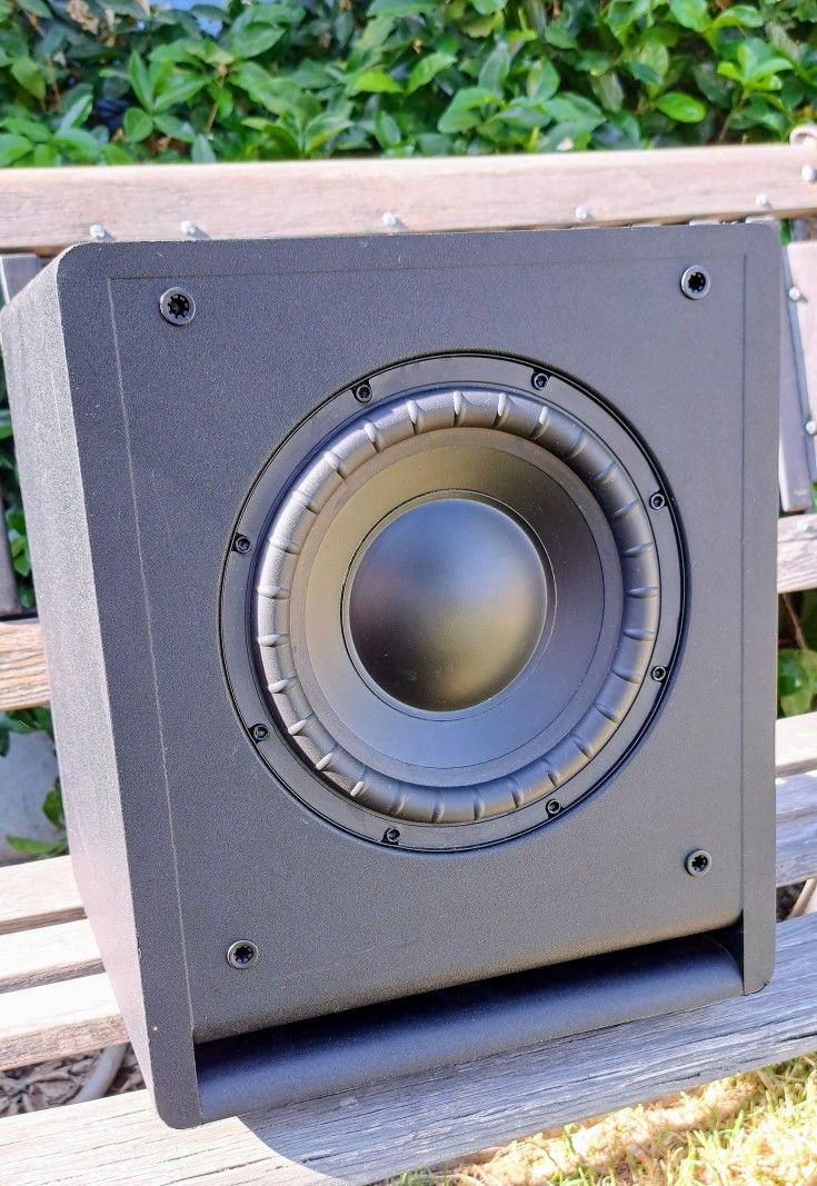 Episode ES-SUB-ELE8-110 Compact Powered Subwoofer - Modern and Musical Bass