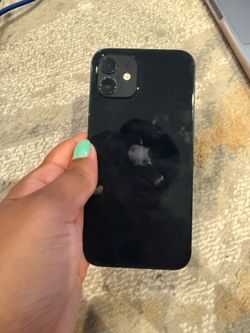 iPhone 12 256 gb iCloud locked