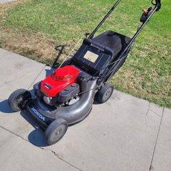 Honda Lawn Mower 