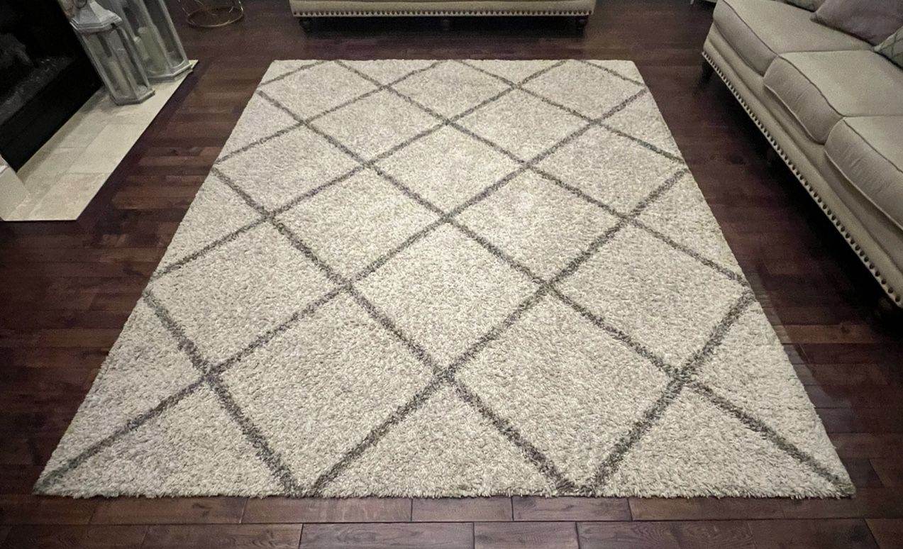 8/2 X10 Rug Brisbane Shag Cream And Gray Color