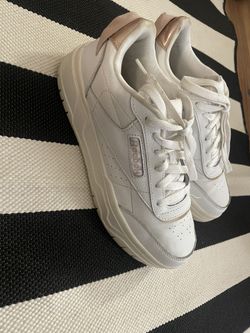 Woman’s Reebok Shoes 