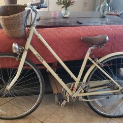 Linus  7 Speed Bike
