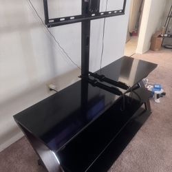 Tv Stand With Mount Attached 