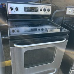 GE Electric Stove 