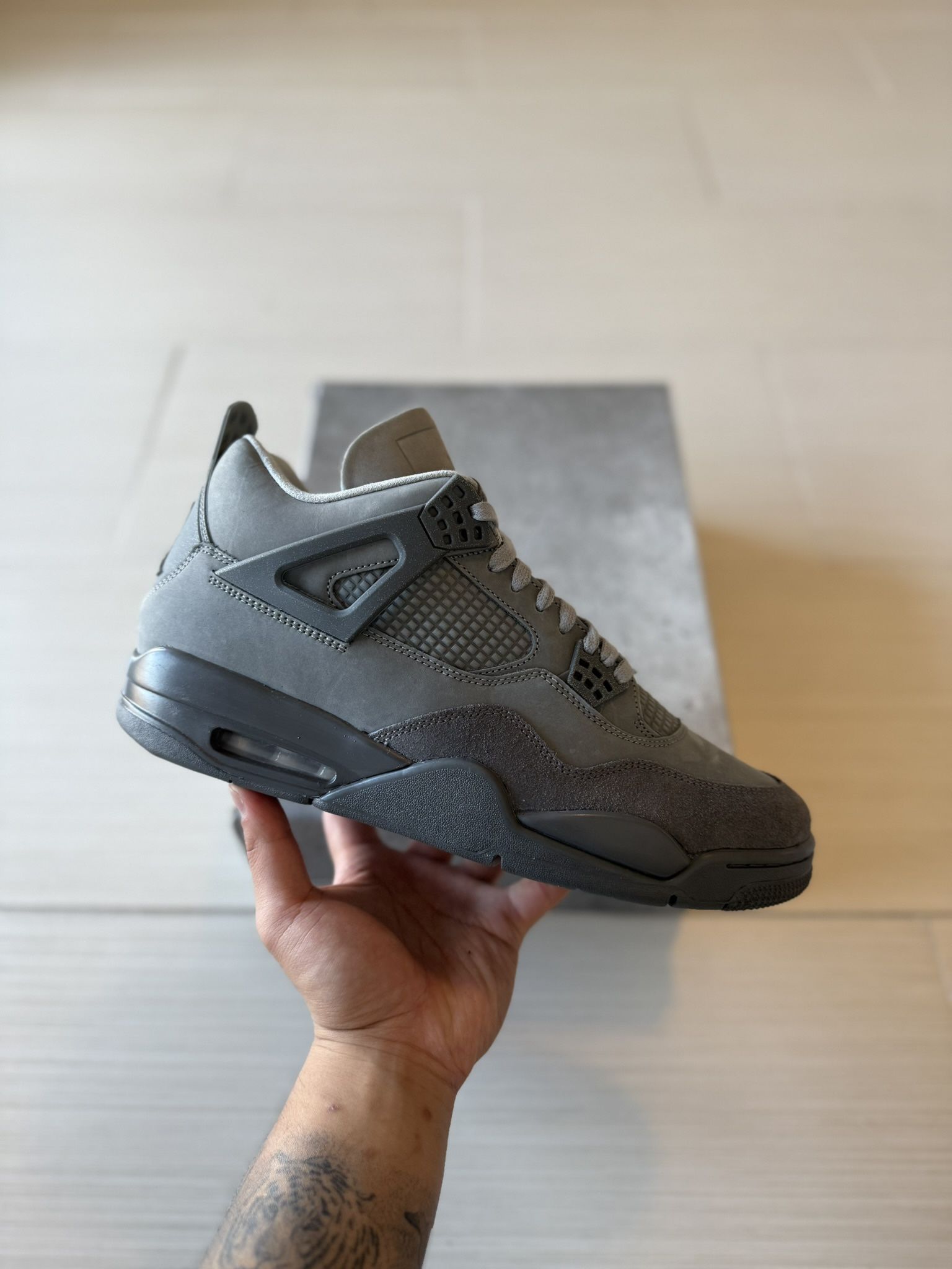 Nike Air Jordan Retro 4 Wet Cement Size 12