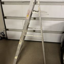 6’ Step Ladder