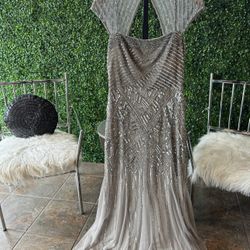 NWT Adrianna Papell Silver Sequin Gown
