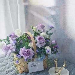 Brand New Flower Baskets + Fresh Floral Foam 