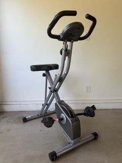 Exerpeutic Folding Magnetic Upright Exercise Bike