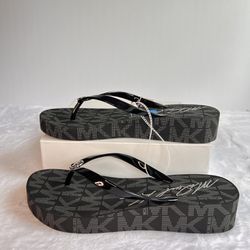 Michael Kors Sandals size 10