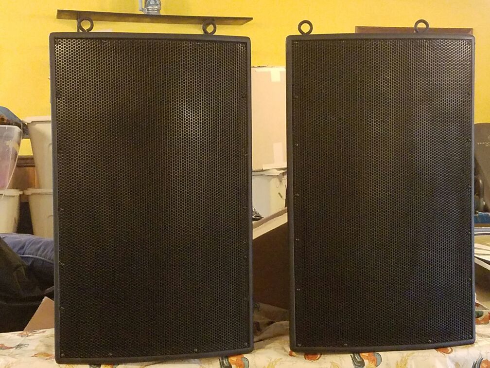 (REDUCED)EAW-Eastern Acoustic Wrks MK5394 Series 15" 2-Way 800 Watt (8 Ohms) Passive Installation Loudspeakers
