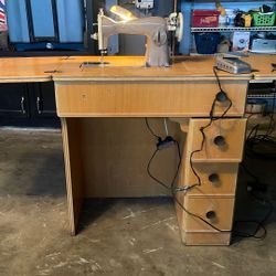 Vintage Sewing Machine 
