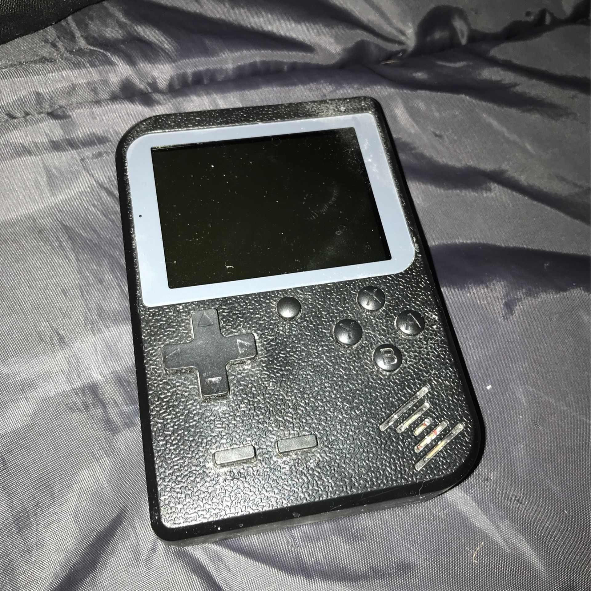 Little Game boy Thing