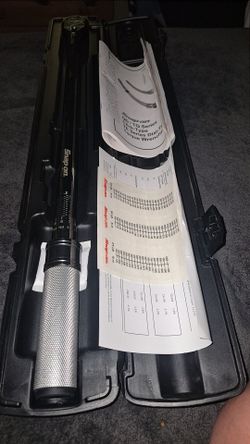Snap-on Click-Type Torque Wrench with Case