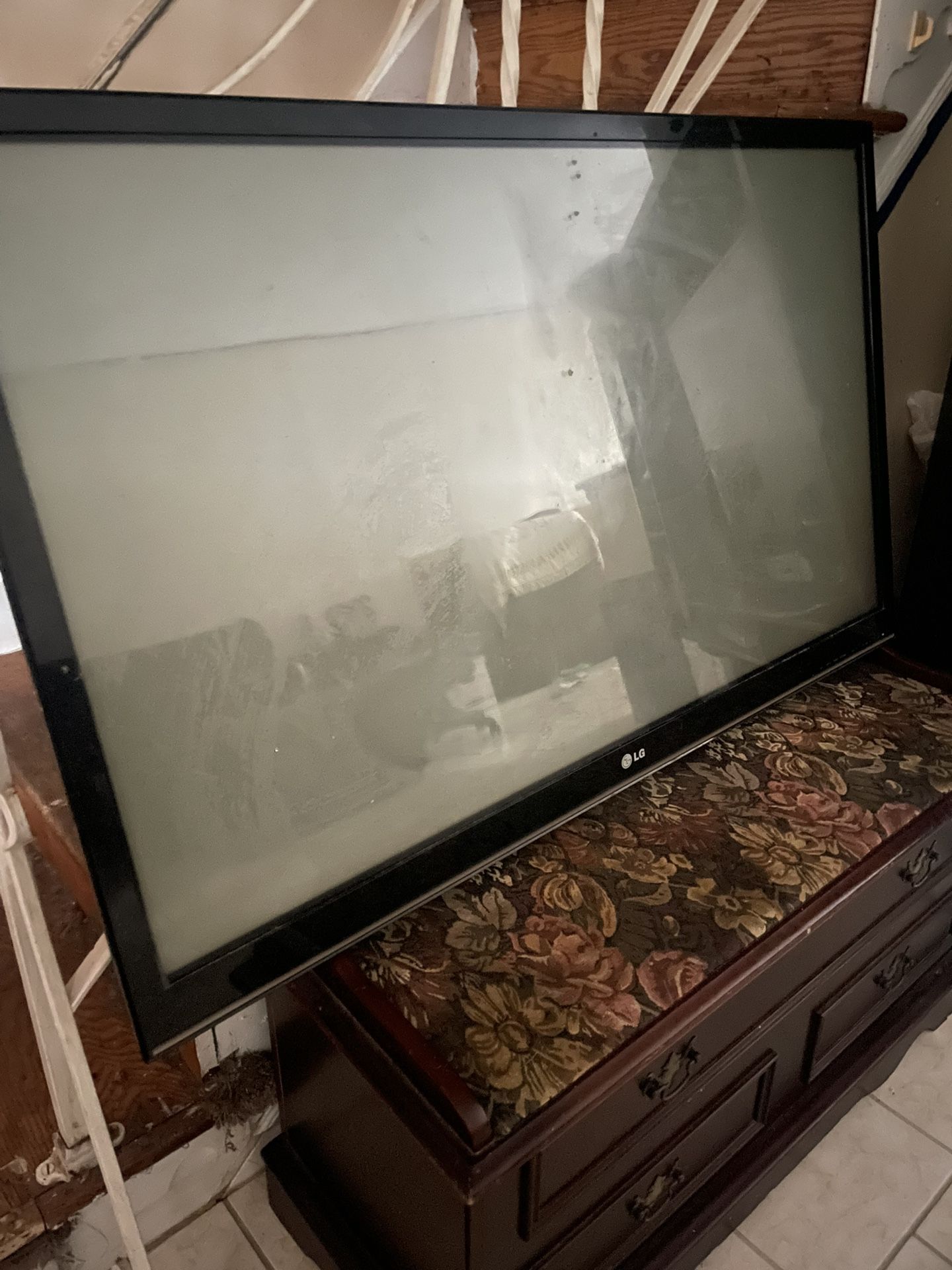 LG Tv