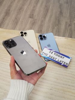 ✨ Upgrade to the iPhone 13 Pro – Professional Features, Stunning Design, and Power!