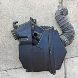 2005 to 2015 Toyota Tacoma OEM intake 4.0 engine asking $180 