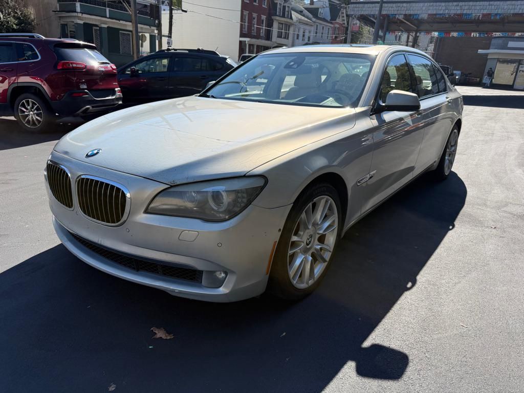 2011 BMW 760Li