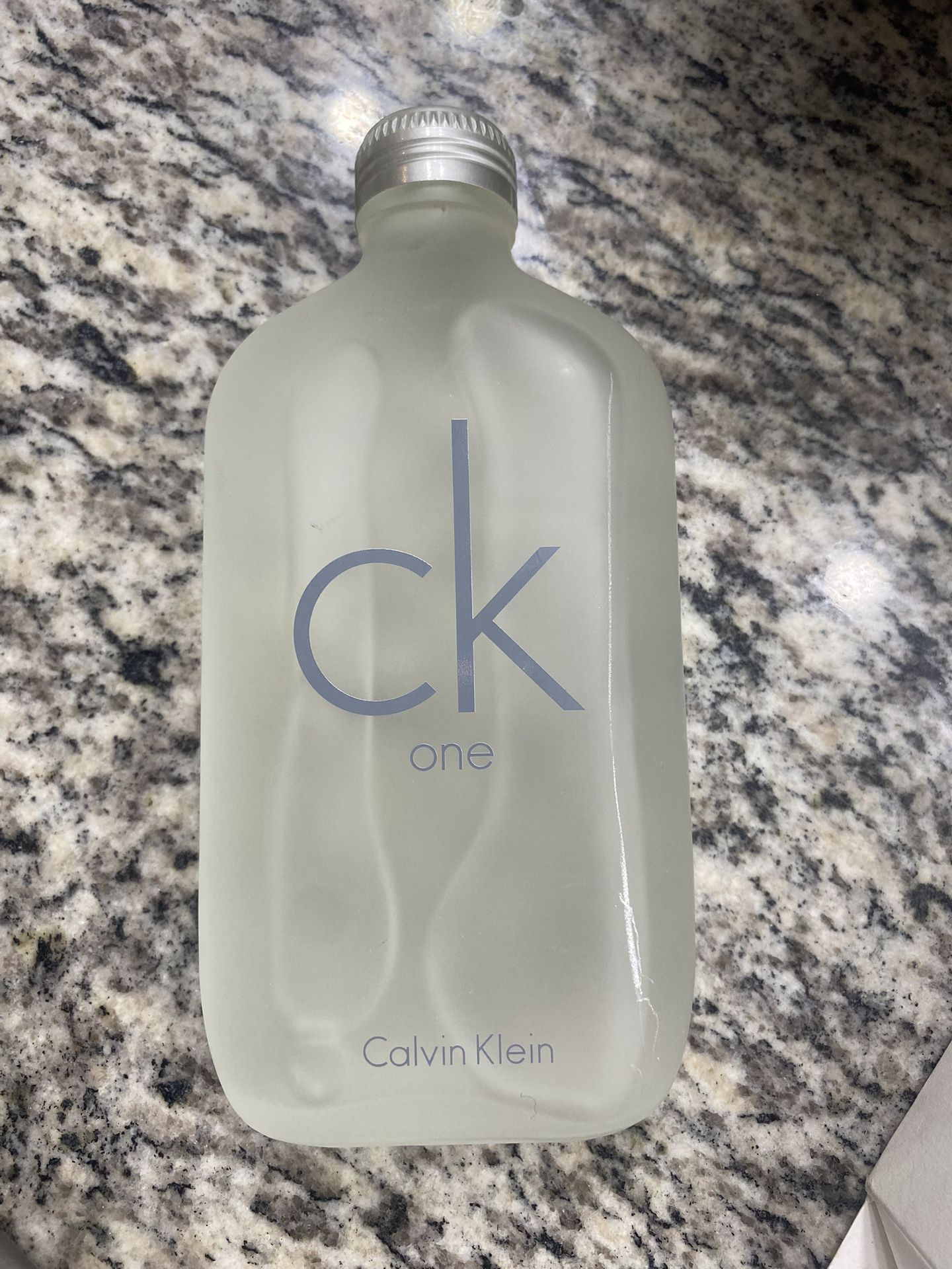 CK One Calvin Klein 6.7 Floz