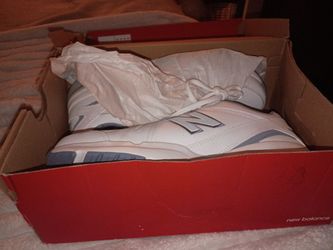 New balance women brand new