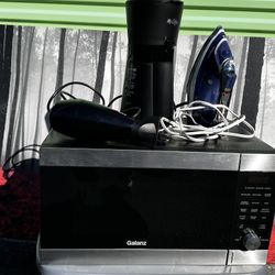 Galanz Microwave Bundle