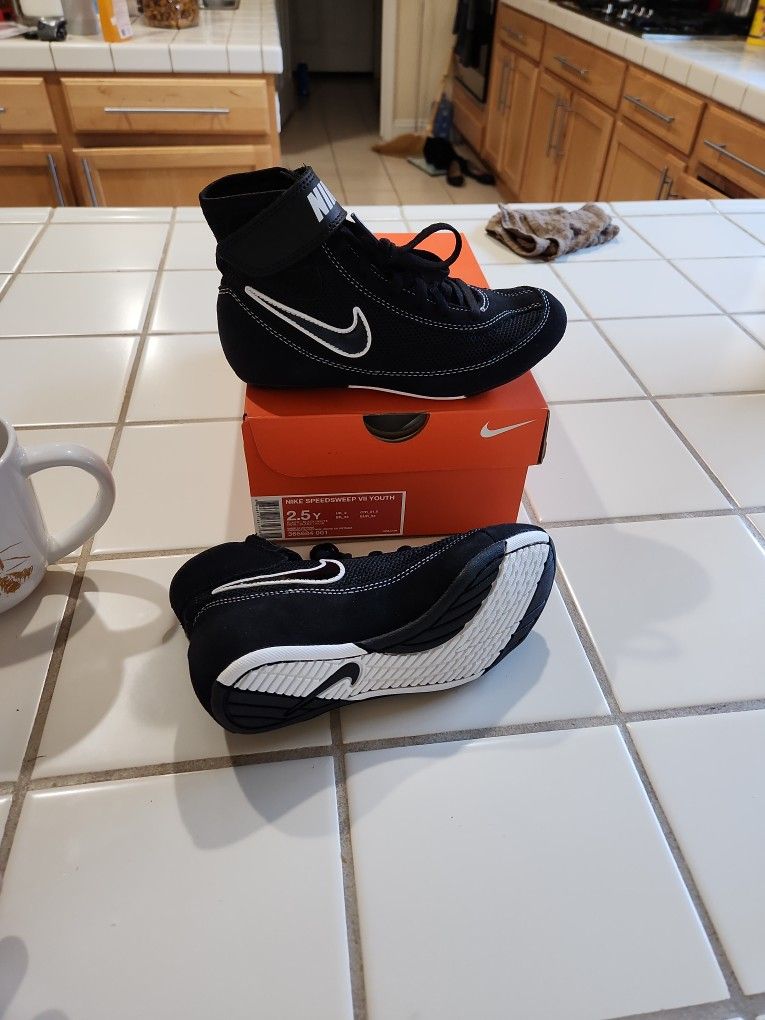 Nike Kids Wrestling Shoes 