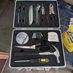 SMALL TOOL KIT NEW 