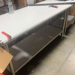 Stainless Steel  Table Fur Work 