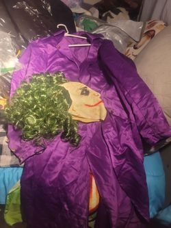 The joker costume 10$