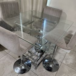 High Dinning Table And Chairs 