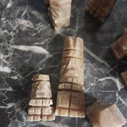 32 Piece Full Set(minus Board) Aztec Marble Chess Pieces 