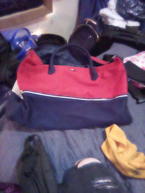 Tommy Hilfiger Carry-on/Gym Bag