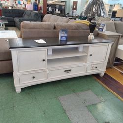 💥 TV Stand 68'w 29'H