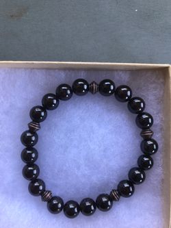 Garnet stretch bracelet. Size 7 inches