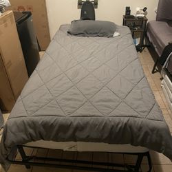 Partial Bed Set 