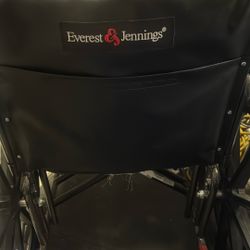 EVEREST and JENNINGS Traveler HD 22 Inch Seat Bariactic Wheelchair. 