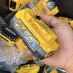 Dewalt 20v Powerstack Battery 