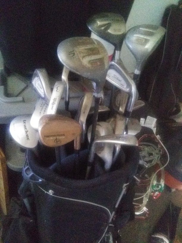 Golf Clubs w/ Bag
