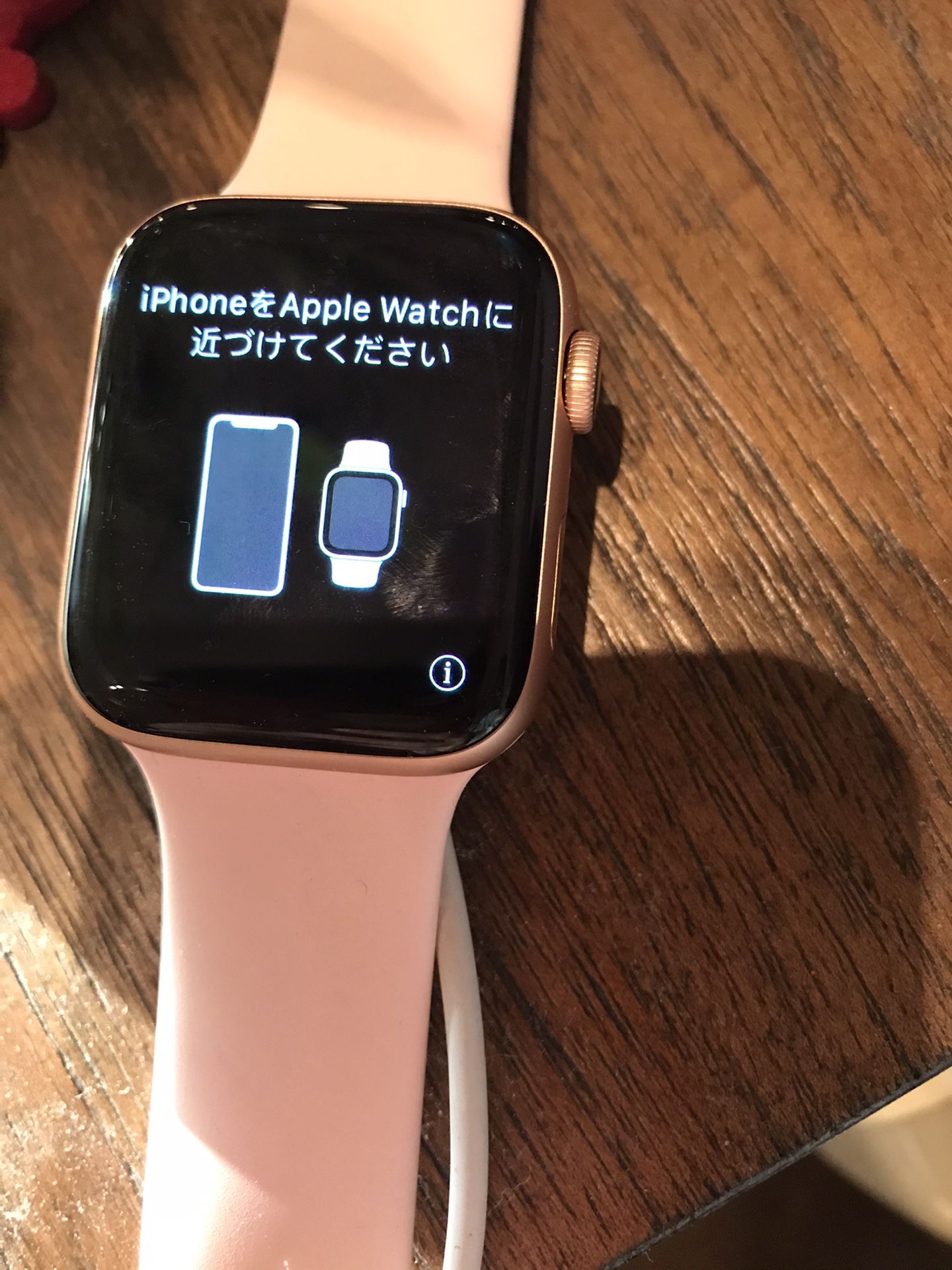 Apple watch series 4 with GPS only Gold Aluminum Case pink band 44MM