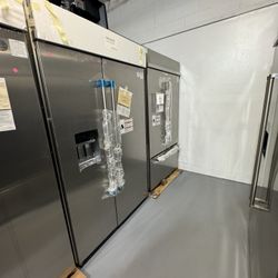 JennAir 48” Built-In Side-by-Side Refrigerator with Water Dispenser (Model: JBSS48E22L)