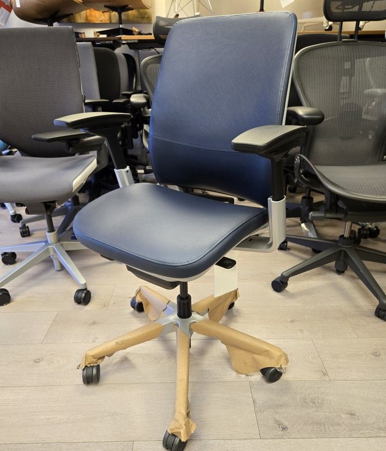 40% TO 50% OFF RETAIL!🔥STEELCASE CHAIRS - LEAP V2 - GESTURE - AMIA - THINK V2 - SIENTO - SERIES 2 FABRIC/LEATHER OPTIONS PICK-UP- DELIVERY - SHIP