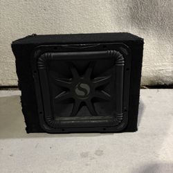kicker “12 sub woofer 