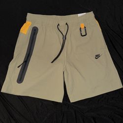 Nike Tech Shorts Brand New Size Medium 